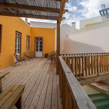 Alojamento de Acomodação e Pequeno-almoço Galega 4*